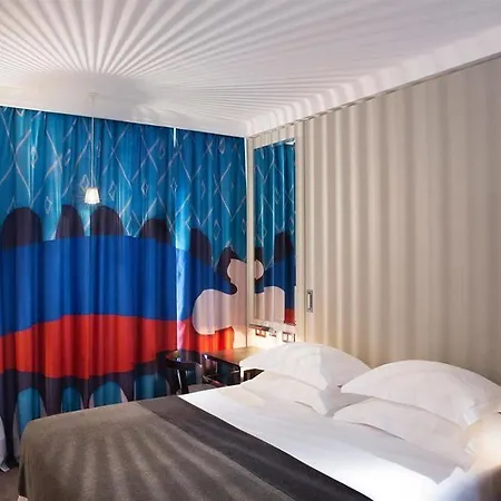 레 마탱 드 파리&스파 4*