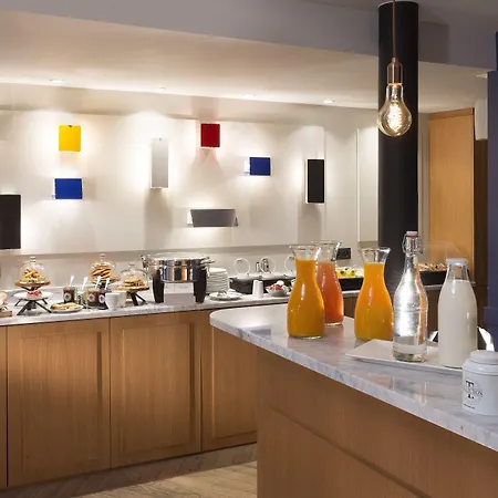 호텔 레 마탱 드 파리&스파 4*