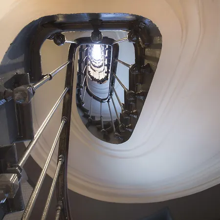 레 마탱 드 파리&스파 4* 파리