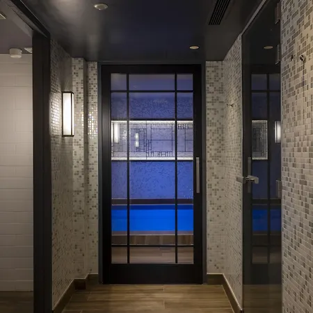 호텔 레 마탱 드 파리&스파 파리