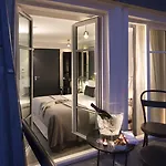 Szálloda Les Matins De & 4*