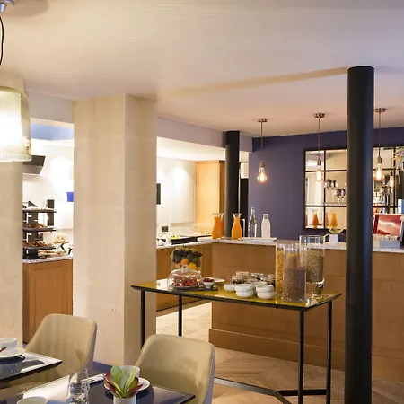 Les Matins De & Hotel