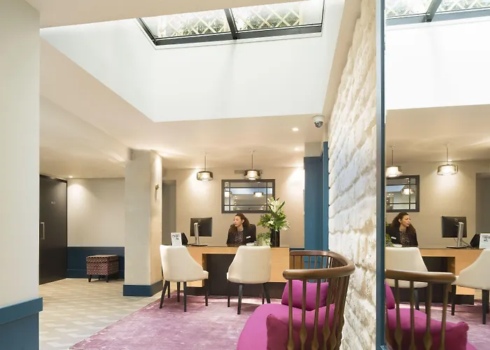 Les Matins De & Отель Париж