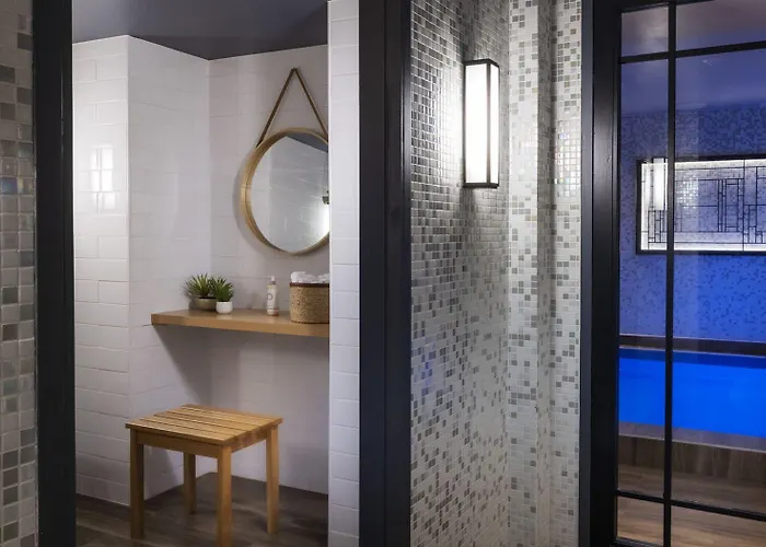 Les Matins De Paris&spa