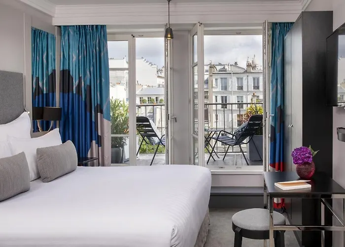 Hotel Les Matins De & 4*